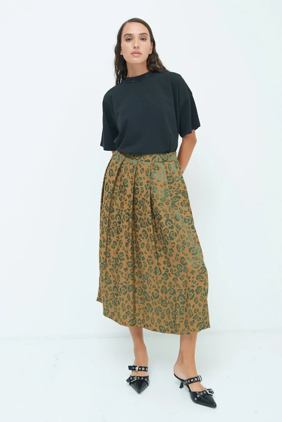 Leopard print midi skirt wholesale