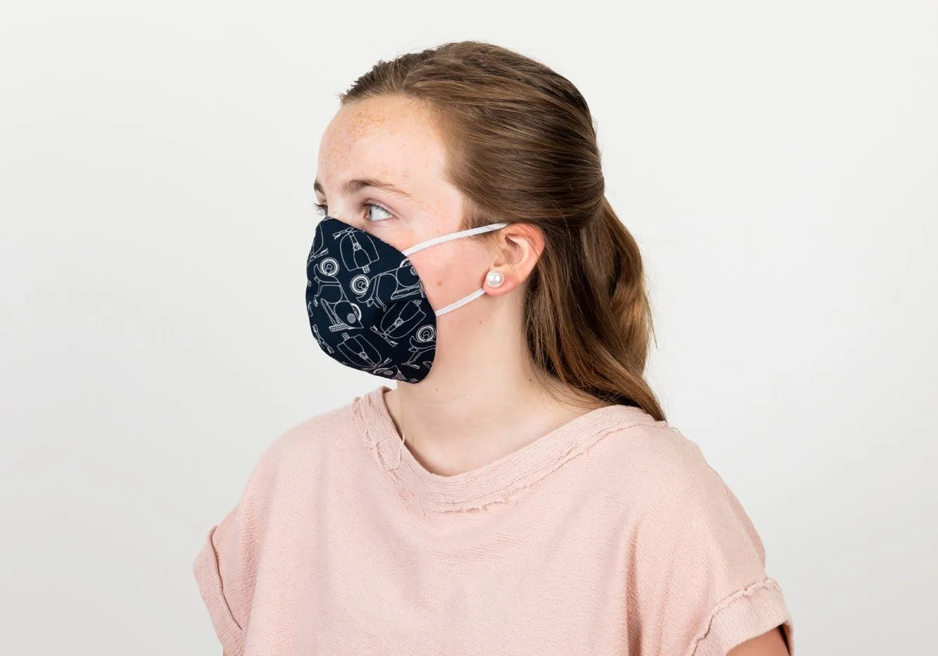 The Children’s Scooter Print 2-Layer Cone Shape Mask